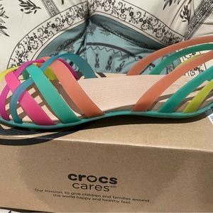 Cros Huarache Flats